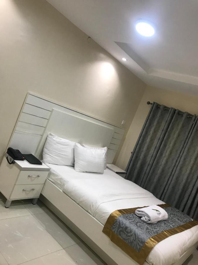 Appleville Suites 이케야 외부 사진