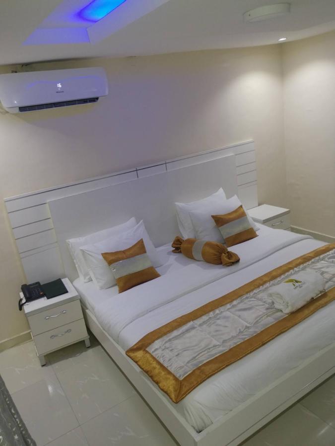 Appleville Suites 이케야 외부 사진