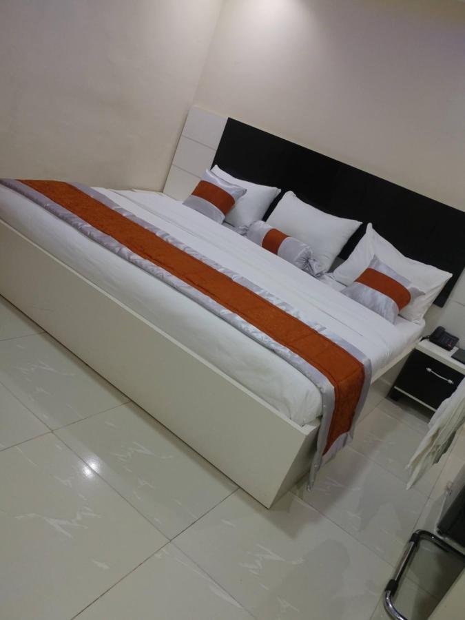 Appleville Suites 이케야 외부 사진