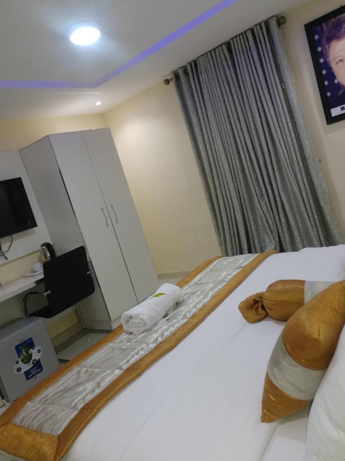 Appleville Suites 이케야 외부 사진