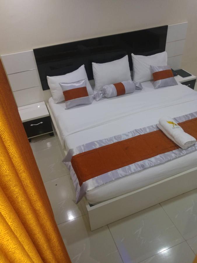 Appleville Suites 이케야 외부 사진