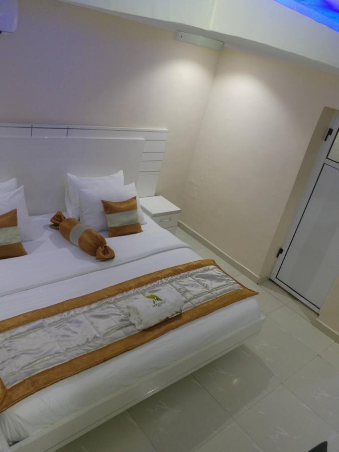 Appleville Suites 이케야 외부 사진