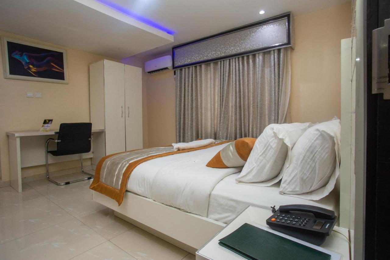 Appleville Suites 이케야 외부 사진